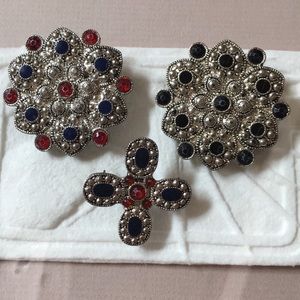 Lovely Collection of Vintage Brooches